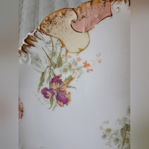 Antique 1880s Limoges French Porcelain Dessert Set of 4 Plates in Floral Motif - Picture 6 of 10